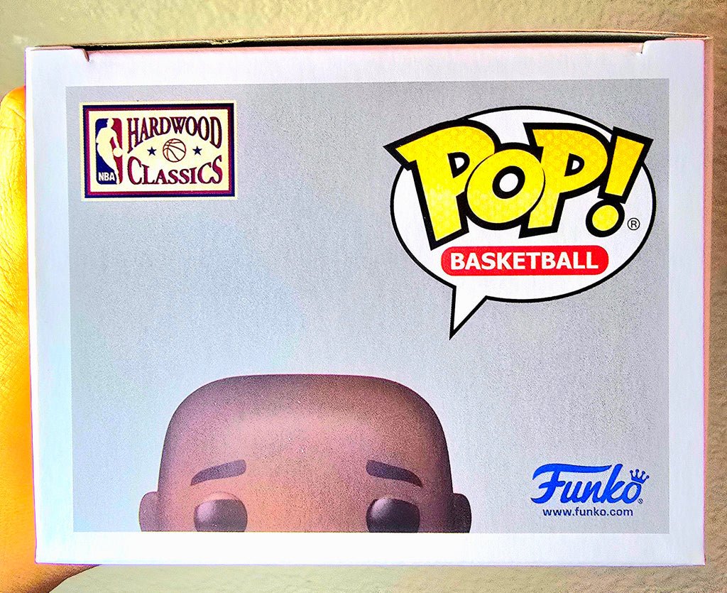 Funko Pop! NBA Legends Lakers Shaq 2000 WCF Celebration #208 Vinyl Figure - New in Box