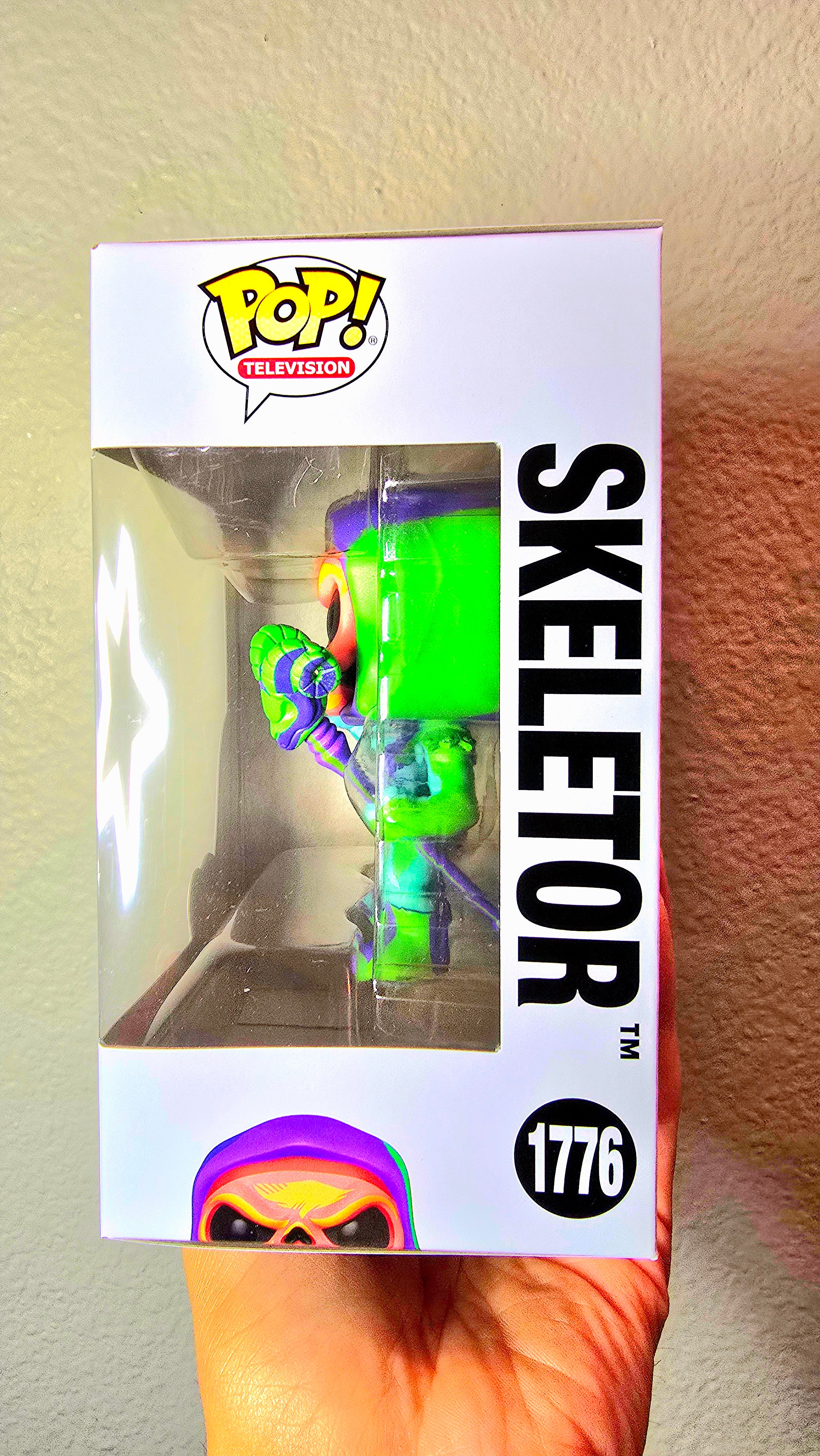 Funko Pop! Masters of the Universe Skeletor (Retro Neon)