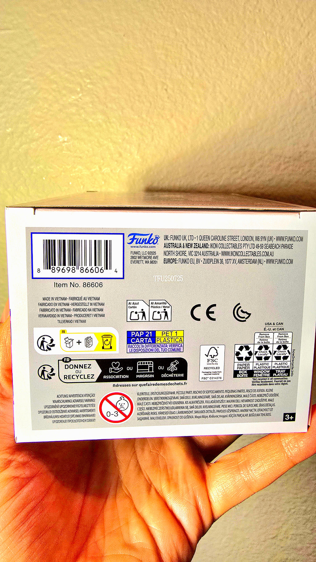 Funko Pop! Masters of the Universe Skeletor (Retro Neon)